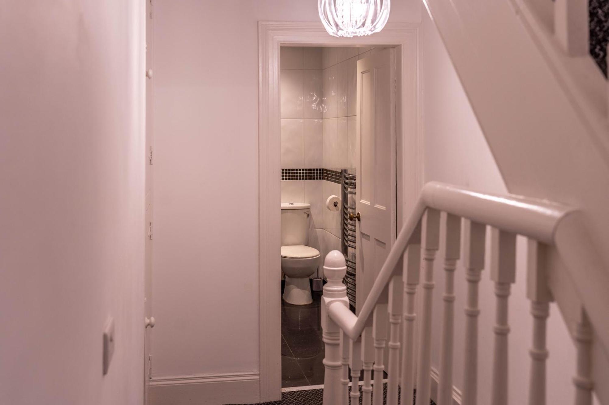 Lodging In Carrickfergus Centre المظهر الخارجي الصورة